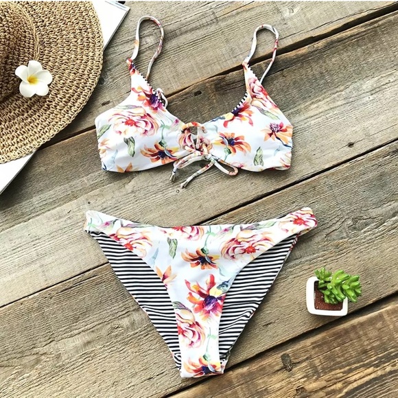 SOLD OUT CLEARANCE Reversible Striped Floral Bikini Swimsuit - Picture 4 of 5
